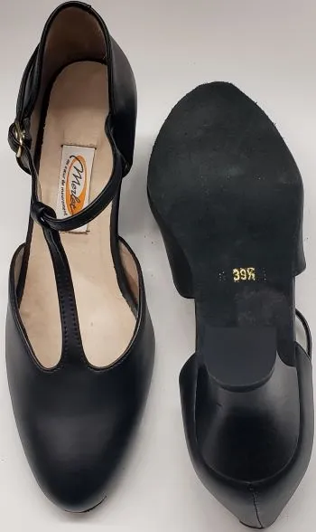 1.75" Yesly -- Women's Closed Toe Ballroom Shoe -- Black