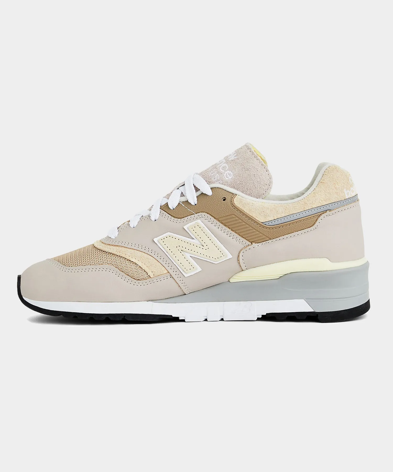 New Balance Made in USA 997 in Moonrock / Driftwood