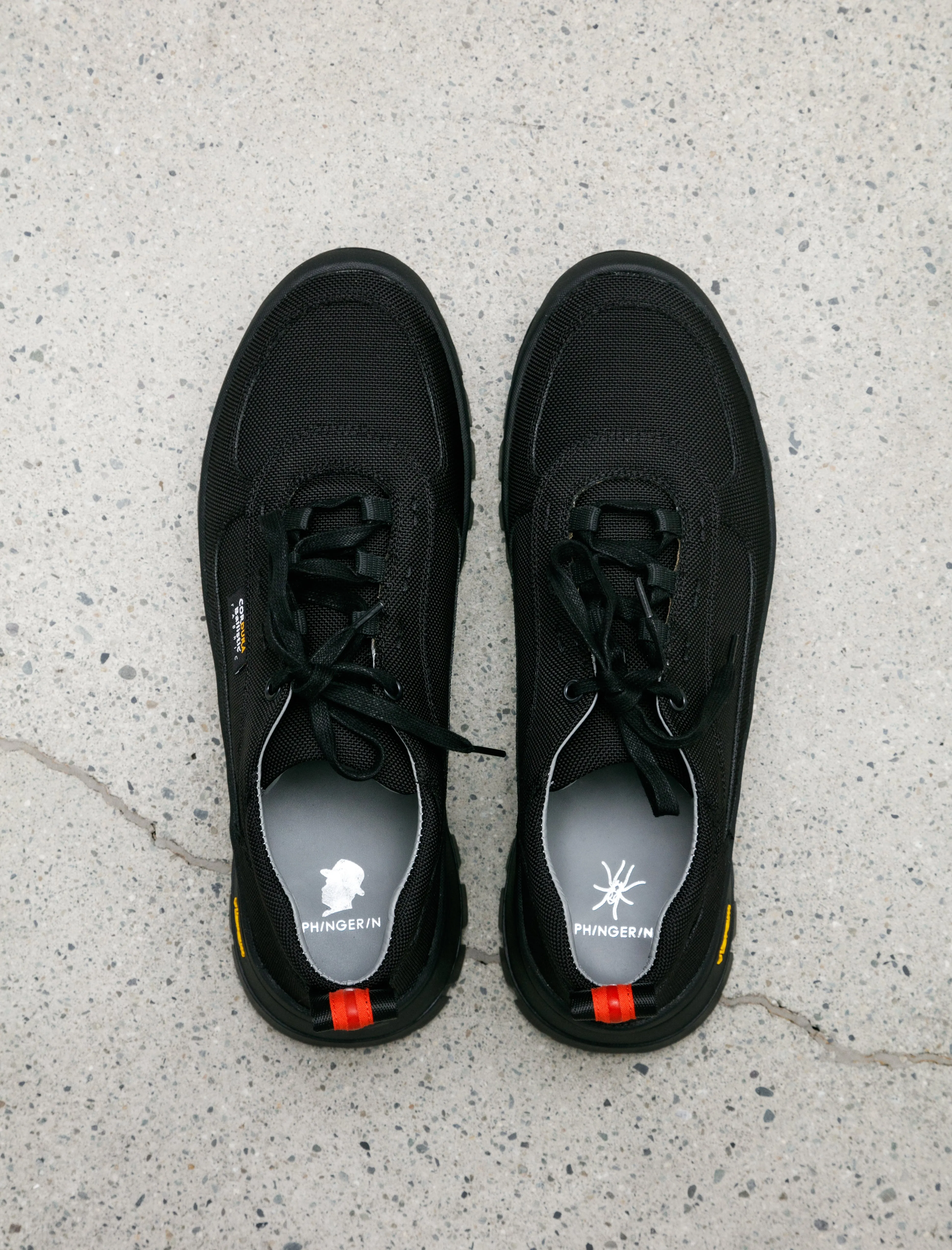 Town Hike Shoes Black